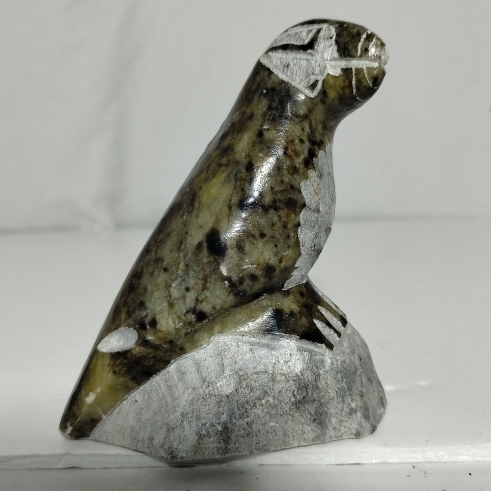 Signed Inuit Carved Soap‎ Stone Bird Sculpture Figurine Art Decor